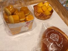 -巴黎贝甜(大宁国际商业广场店)