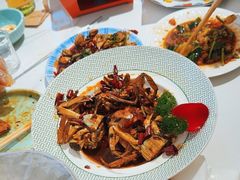 -嗨辣小聚·盘锦河蟹·海鲜烧烤龙虾(盘锦十年好店)