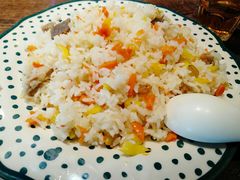 -品味新疆民族风味餐厅(东方今典店)