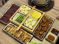 -叁窝雀·云南小锅米线(万象汇店)