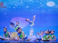 -小芳舞蹈团·少儿舞蹈·中国舞(龙江校区)