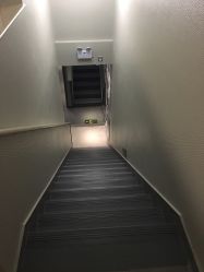 -奈瑞儿美颜塑身SPA