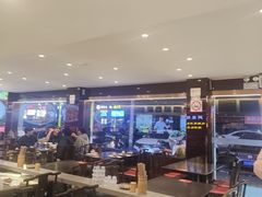 -川流不息·地道川菜·小龙虾(松东路店)