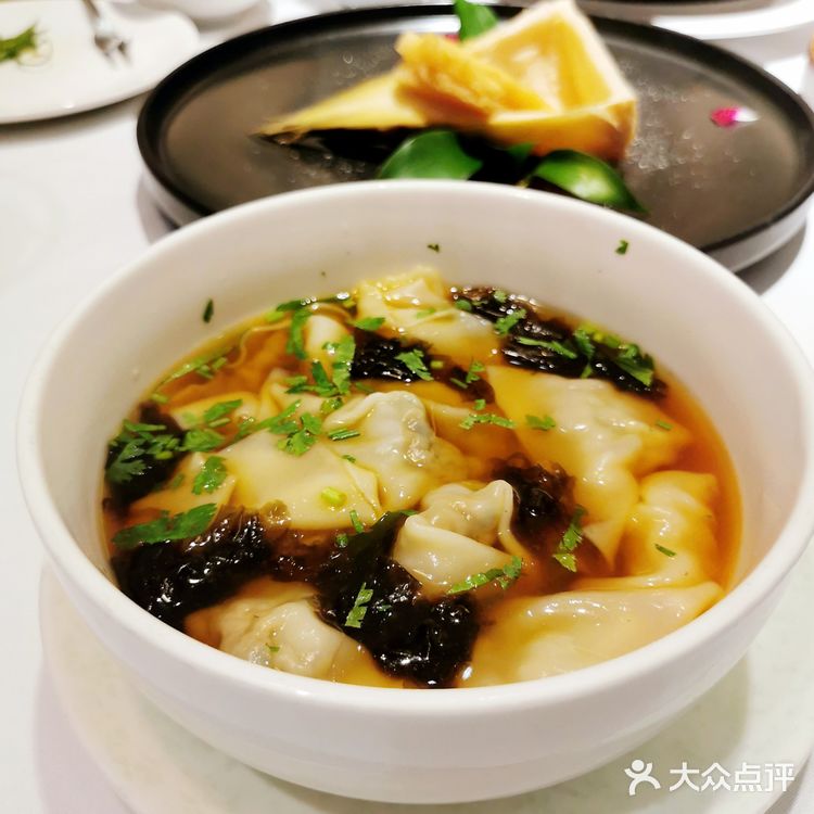 一份心境，一份素餐，一群朋友…
