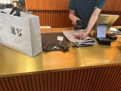 -比斯特上海购物村精品奥特莱斯
