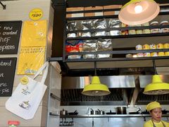 -The Sunny Side Cafe Station 1