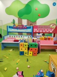 -莫莉幻想儿童乐园(武汉保利广场店)