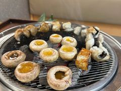 -围炉肉舍•炭烤活鳗•丹东海鲜烤肉(步行街店)