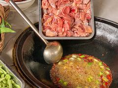 -桃源山庄·水蜜桃采摘·柴火鸡·烧烤团建(龙泉山店)