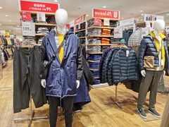 -优衣库(上海虹口龙之梦店)