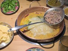 -洱火云南酸菜牛肉火锅(石景山当代商城店)