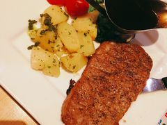 -必胜客(城西银泰店)