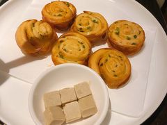 鹅肝酱葱油饼-甄御•海鲜新青岛菜(麦岛店)