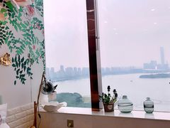 -洄归山也·高空C位湖景下午茶(东方之门店)
