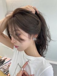 -东秀护肤造型