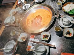 -野山舂·贵州现舂酸汤牛肉(东山店)