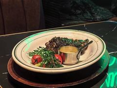 -DEEP·美式餐吧(五棵松华熙LIVE店)