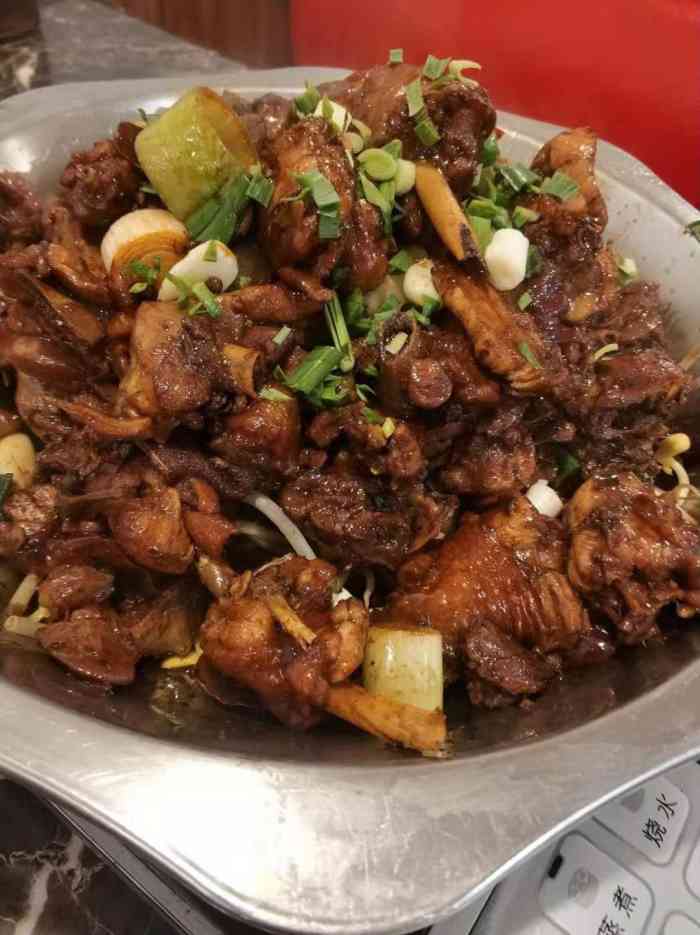 杜婆鸡跳跳蛙(盐城总店)-"同学很喜欢吃牛蛙,过来吃了两次,三人点一.