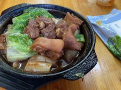 牛腩拼猪手猪肠粉-珍珍小食店(西华路店)