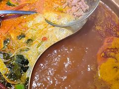 -洱火云南酸菜牛肉火锅(石景山当代商城店)