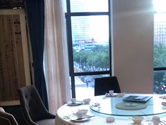 包厢-巴扎美食·新疆菜·西域歌舞表演餐厅(新疆大厦店)