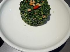 松子马兰头-晓淮山·扬州早茶·淮扬菜(龙阳广场店)