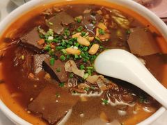 酸辣鸭血粉丝煲-外婆小聚茶餐厅·生日·团建(市民中心店)