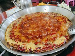 红汤锅底-储奇门鳝鱼火锅(总店)