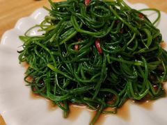 -老钟家烤羊排·敦伊阁清真餐厅胡羊焖饼