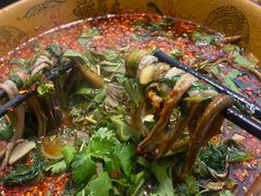 -乐山第一家临江鳝丝(茶坊路店)