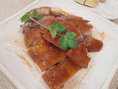 明炉荔枝木烧鹅-麒麟中餐厅·经典粤菜·地道菜式老字号(广州长隆酒店)