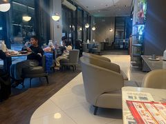 -必胜客(欢乐颂店)