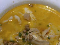 -渝是乎酸菜鱼·川渝小炒(新世界百货望京店)
