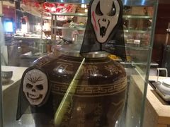 面包甜点陈列柜-大中华希尔顿酒店-念自助餐·嗨啤·小龙虾