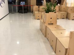 -上海来福士广场