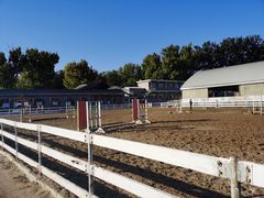 -月河湾马术俱乐部(朝阳店)