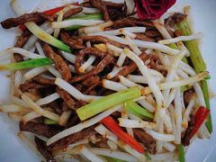 菊花芯炒牛柳-锦粤宫·精致粤菜(深圳北站店)