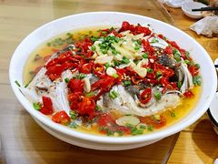 剁椒鱼头-如我美食(达道社区店)