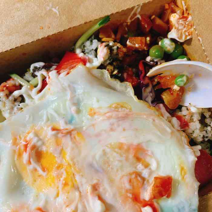 海苔拌饭(栗庙店)-"村子里这学期新开的外卖店,主要是做扇贝的.