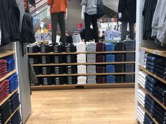 -优衣库(深圳万象天地旗舰店)