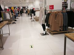 -优衣库(苏州天虹CCMall石路店)