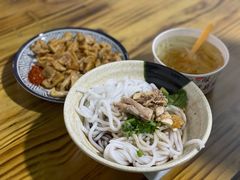 凉鸡米线-再回首鸡肉米线(人民路一店)