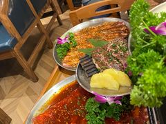 -明洞阿姨·韩式酱蟹烤肉·创意料理(三元桥店)