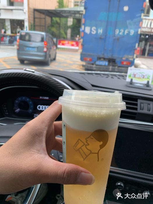 喜茶(东莞雍华庭店)图片