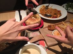 -必胜客(海宁工人路店)