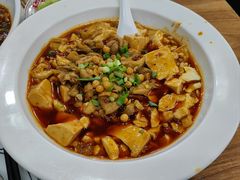 豆花肥肠-王婆婆老妈蹄花川菜馆·非物质文化遗产(太古里一店)