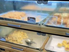 面包甜点陈列柜-飘香心语(官亭路店)