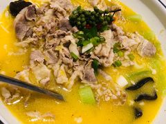 酸汤肥牛-北李妈妈菜·海肠捞饭(高新万达店)