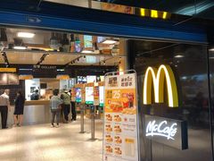 门面-麦当劳(中山公园龙之梦店)
