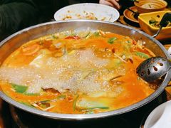 -快活林酸汤鱼鲜品火锅店(甲秀楼店)